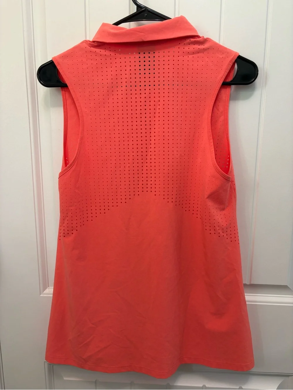 Nike Dri-Fit Flex Ace Sleeveless Golf Polo. Size Large. Coral color